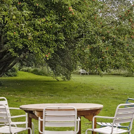 By The Bay A Thatched House Lies So Beautifully *