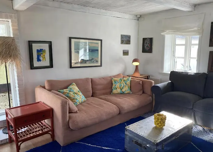 Casa vacanze By The Bay A Thatched House Lies So Beautifully *