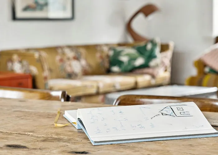 By The Bay A Thatched House Lies So Beautifully Casa vacanze *