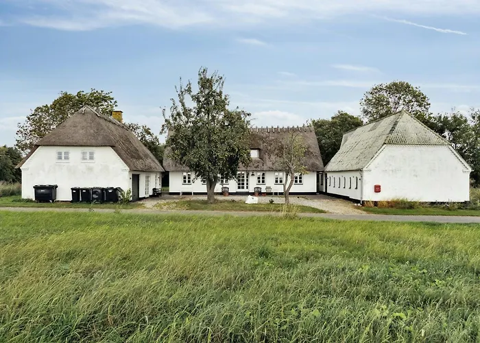 By The Bay A Thatched House Lies So Beautifully Casa vacanze